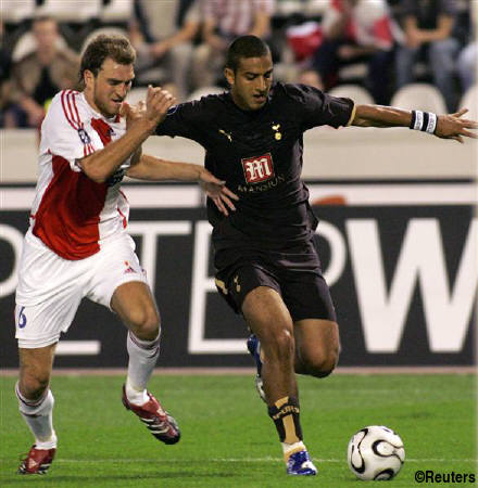 中古ウェッジウッドそしてモリス、リバティ １９世紀イギリスと日本山田 眞實朝日新聞出版単行本宅配便出荷楽天市場 ウエッジウッド ワイルドストロベリー 本・雑誌・コミック の通販