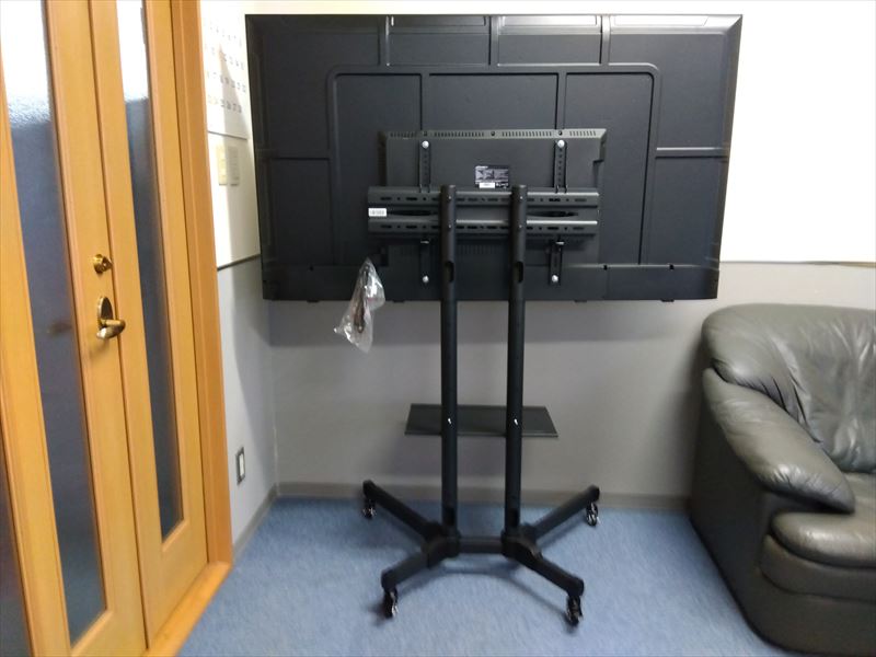 液晶モニタースタンドセットC什器のレンタル・販売「内外ディスプレイ」