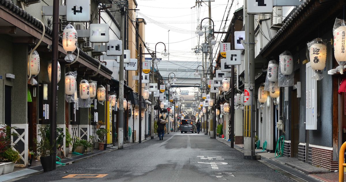 日本最大級の遊郭の建物が今も150軒以上残る「飛田新地」に行ってきました - GIGAZINE