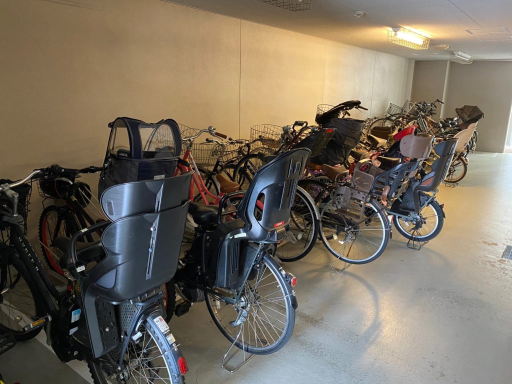 電動自転車を駐輪場に止めるコツとは？具体的な対策4つ