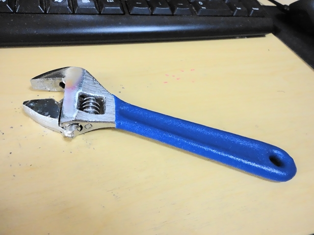 100均「モンキーレンチ」とサイパネ加工チャンスΣd ・ω・´｡ : パソコン自作初めました