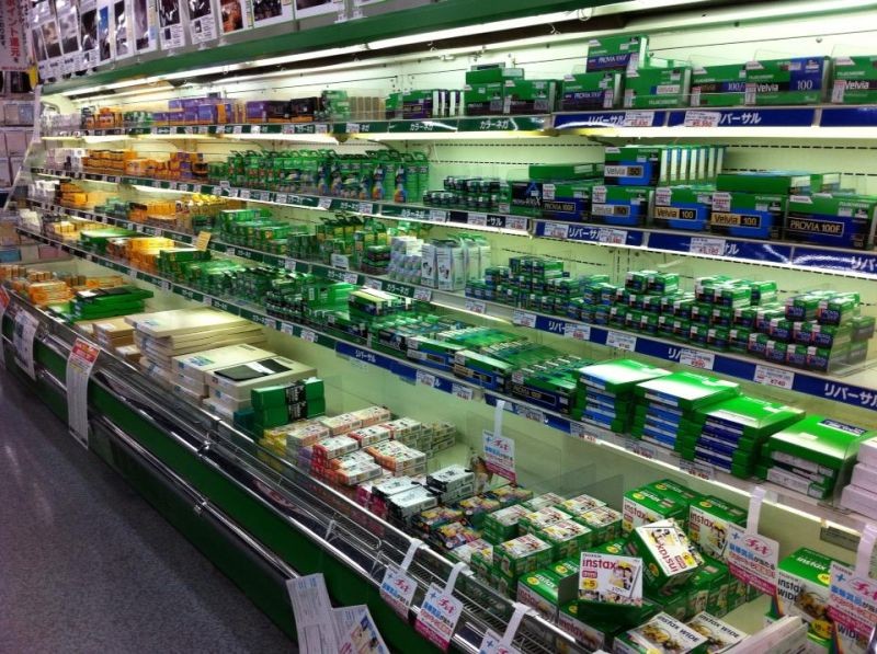 底片相機 柯達 vs 富士 兩台即可拍有什麼差別？新手最適合的底片機 📷 fujifilm vs kodak