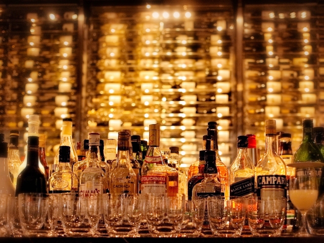 ロシアで人気、謎の日本製ウィスキー 入手困難な有名ブランド代替、ロシア産も登場へ 1 5JBpressジェイビープレス