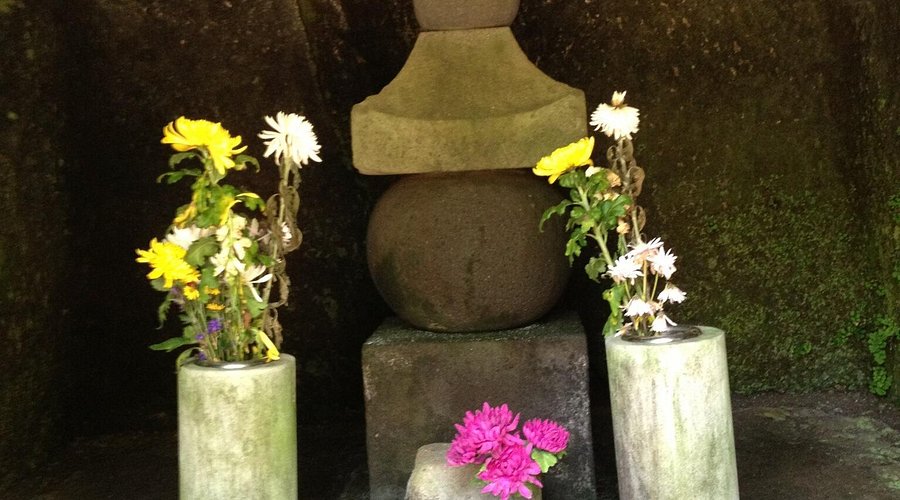 寿福寺の見どころは北条政子と源実朝の墓NEUTRAL