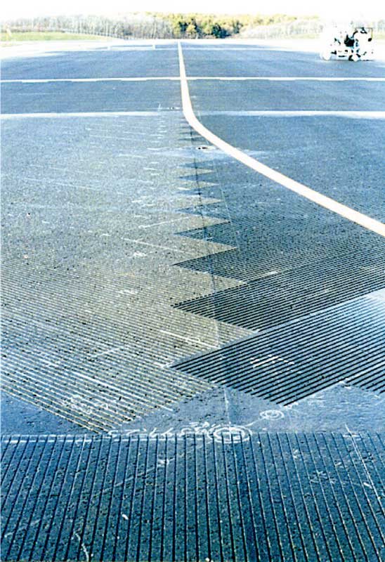 グルービング株式会社 三共道路