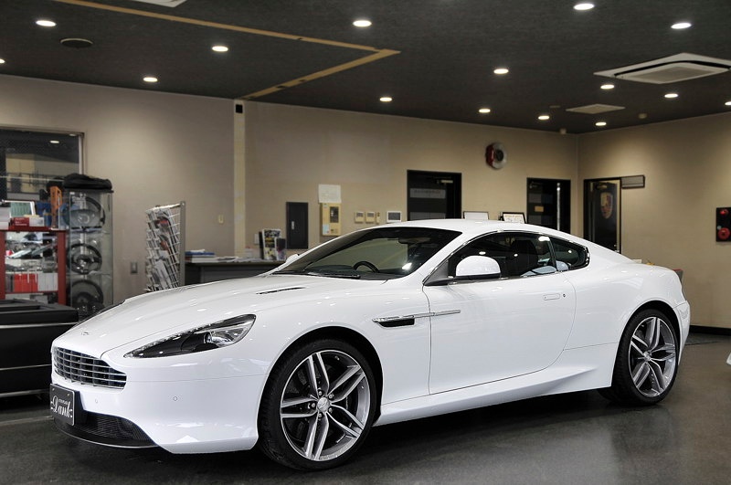 アストンマーティン ヴィラージュ クーペ タッチトロニック 中古車情報 AUTO DIRECT 東京都https:www.auto-direct.jp