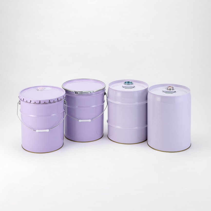 小ロットでオリジナル缶が作れます❗👀 . 「オリジナル印刷缶」なら、100本から🌟 対応缶に自由に印刷ができちゃいます🙌 .印刷方法は🦩シルクスクリーン🦩と🦚フルカラー🦚の選べる2種類✨ . お好きな形・色の缶を選んで、お店のロゴやオリジナルの柄を印刷🌈 小ロット