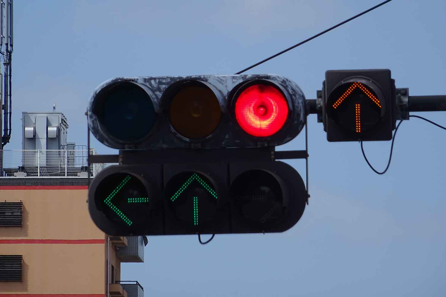 黄色矢印信号にご注意を!トピックス長崎県移住支援公式HP 「ながさき移住ナビ」