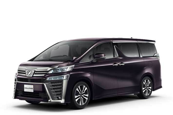 新型フリードクロスターの白が人気色な理由、特徴と後悔しない選び方