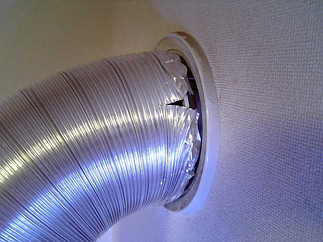 DIYダクトアダプター！スポットエアコンの排気ダクトを身近なものでカスタマイズ