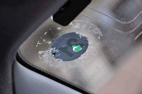 保管場所標章を貼ってないクルマはあり？ クルマの公的なステッカー３つの貼付義務について解説自動車情報・ニュース WEB CARTOP