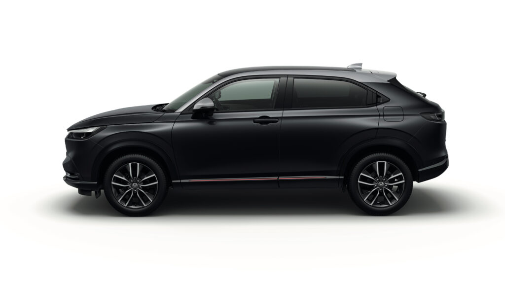 ホンダ ヴェゼル RV5 ブラック磨き＆ガラスコーティング スピード関西