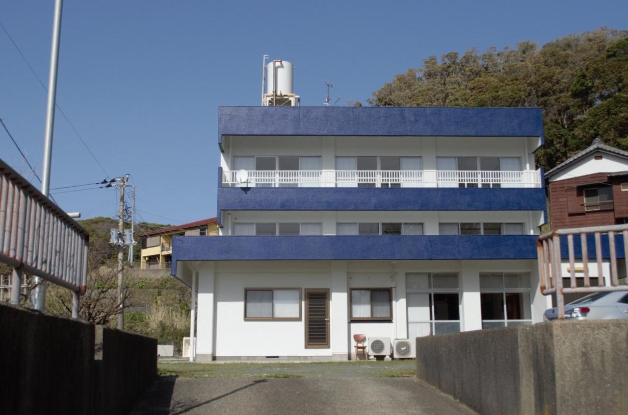 誕生日は北海道でむかえたけど大阪帰ってきて温泉旅行ご招待されちゃいました♨️ここの温泉は2箇所も洞窟温泉があってその横は海🌊波の音をまじかで聞きながら温泉入れるのは私の大好きな癒し💮💯💮次はいつ行けるかな#🤩#和歌山  #南紀勝浦 #ホテル浦島