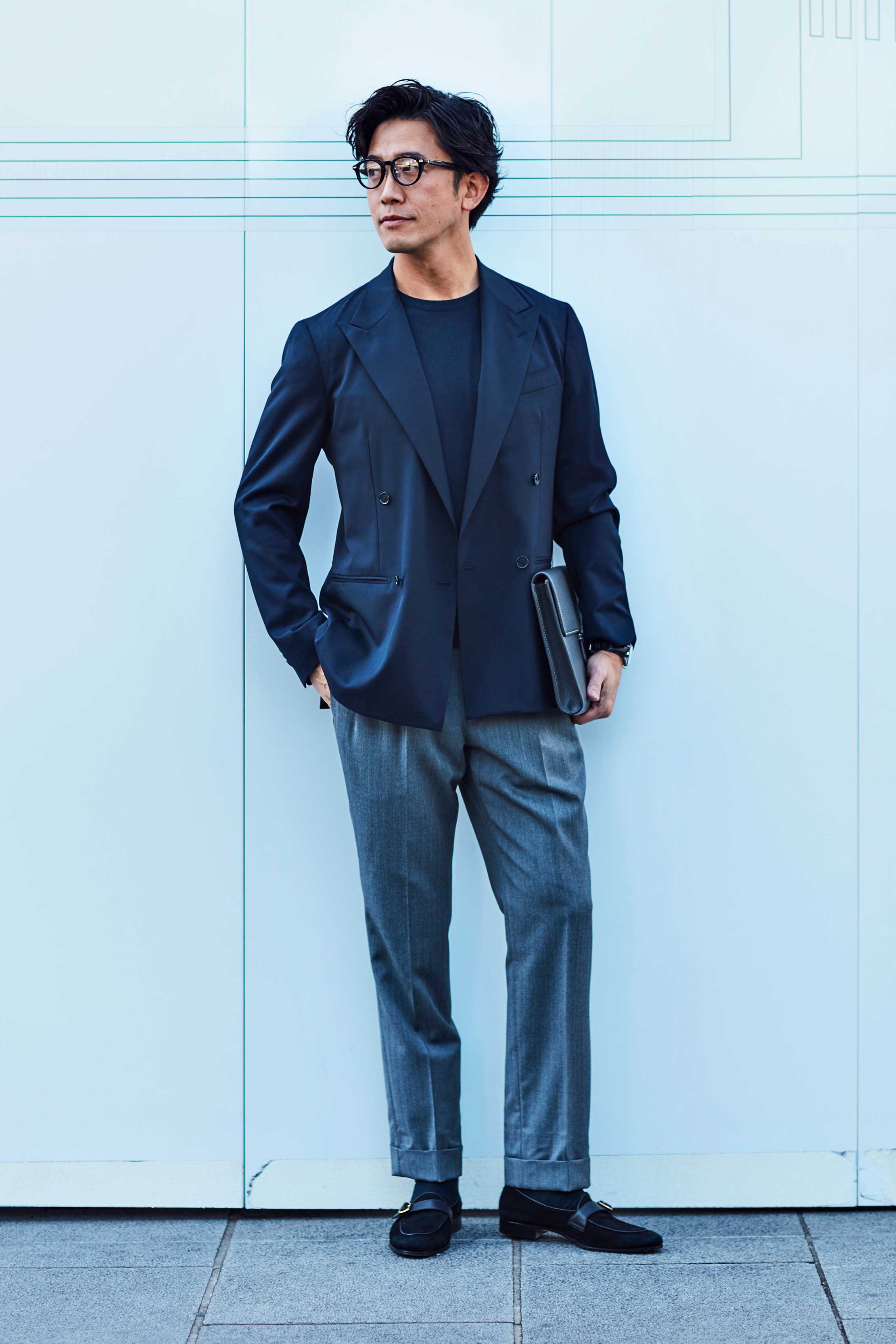 デニムスーツは新たなビジネススタイルとして定着するだろうか？コットンデニムかウールデニムかオーダースーツ屋「スーツ・スタイリスト」春貴政享のブログ できる男のスーツスタイル 東京 南青山・福井