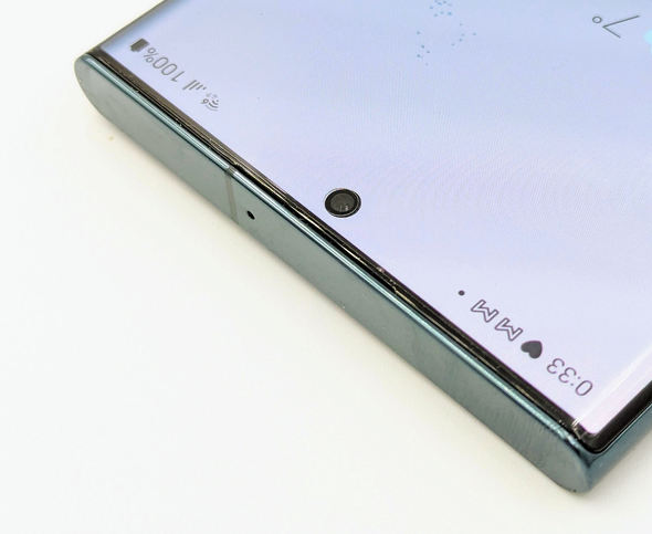 美麗、iPhone 15 Proの極薄ベゼルはこんな感じ。過去機種との比較画像が公開携帯総合研究所