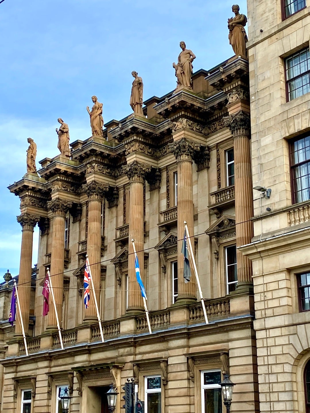 イギリス・ショッピング お土産を買うなら絶対ここ！ロンドン不動の主要デパート4選Dice's Diary in London