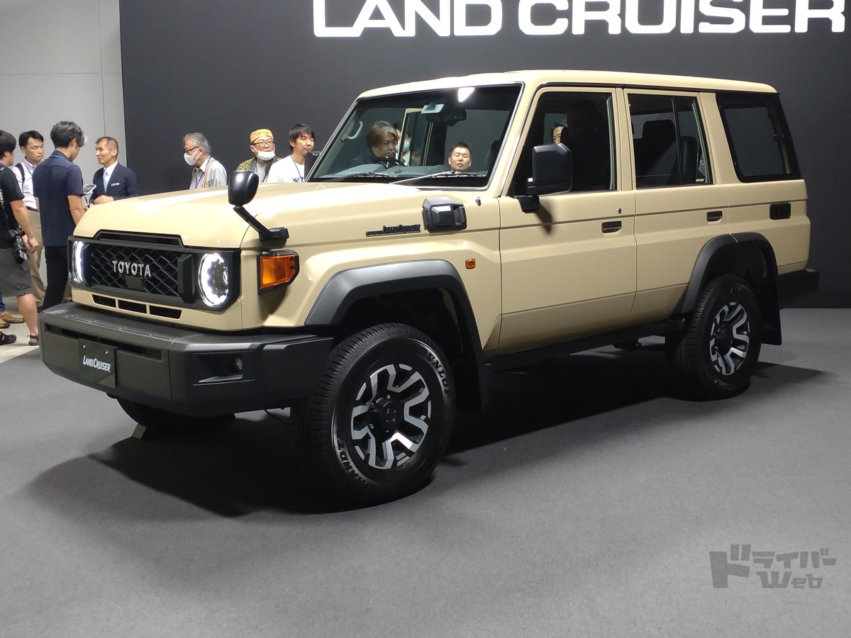 ランドクルーザー70が復刻・再再販！内装やサイズをレビューKINTO