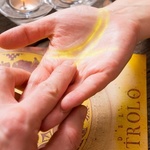 宝くじが当たる前兆の手相とは？高額当選を引き寄せる5つの手相