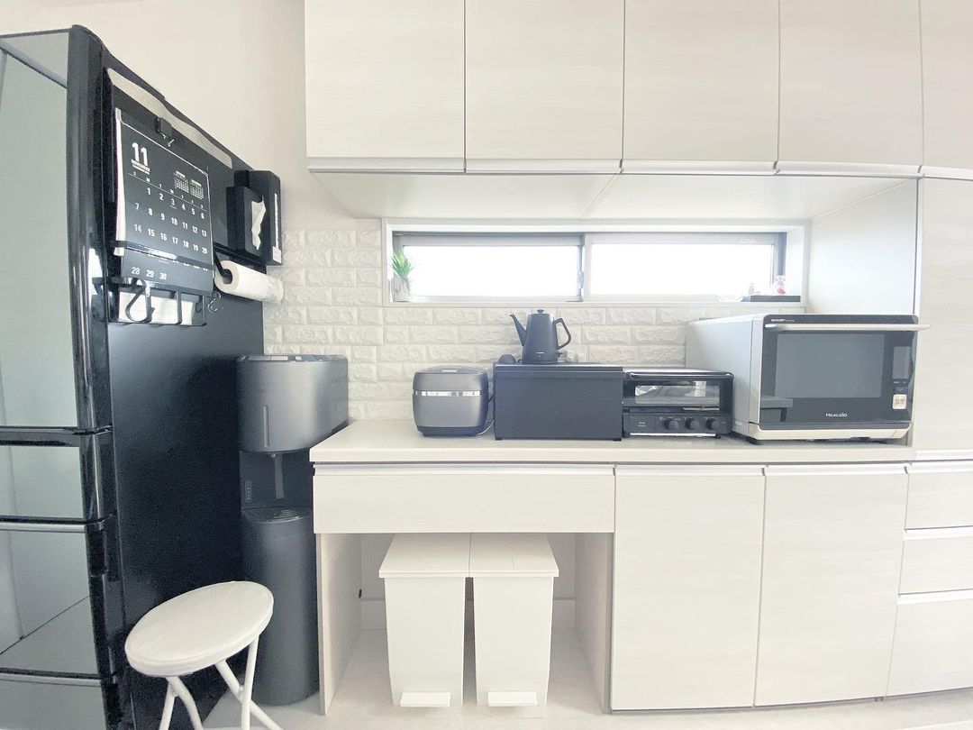 炊飯器の置き場所キッチンに置き場所がない一人暮らしの炊飯器置き場難民へ - オーダー家具、インテリア通販のアーネインテリア 公式