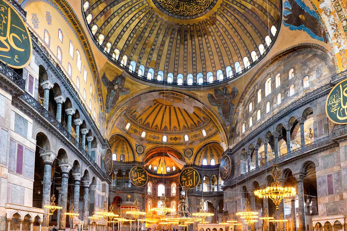 アヤソフィア アヤソフィア博物館 の観光情報 作品・料金・行き方・営業時間- HowTravel