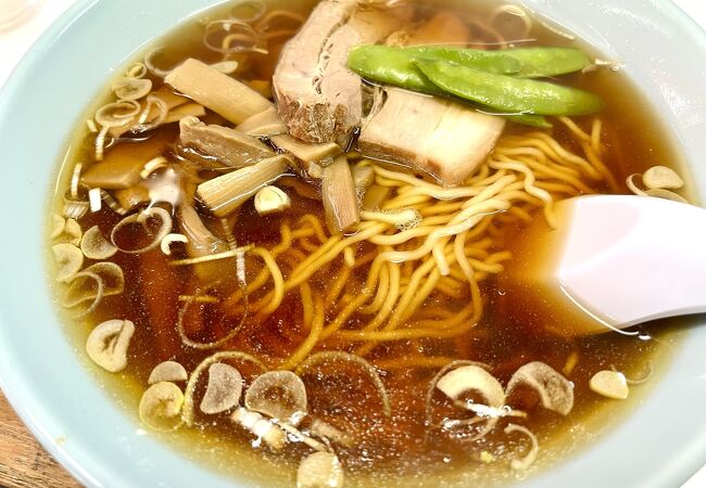 お知らせ🍜 年末年始の営業時間のお知らせです！ ・12月28日 月 🍻 →最終月曜は営業 ・12月31日の大晦日🍜 →早朝5時 ~ 17時頃・1月1日 ~ 3日 休み🎍 ・1月4日より営業 10 - 22時🍜 毎年恒例の営業スタイルです😆 どうぞ宜しくお願いします！本日より通常営業 23時