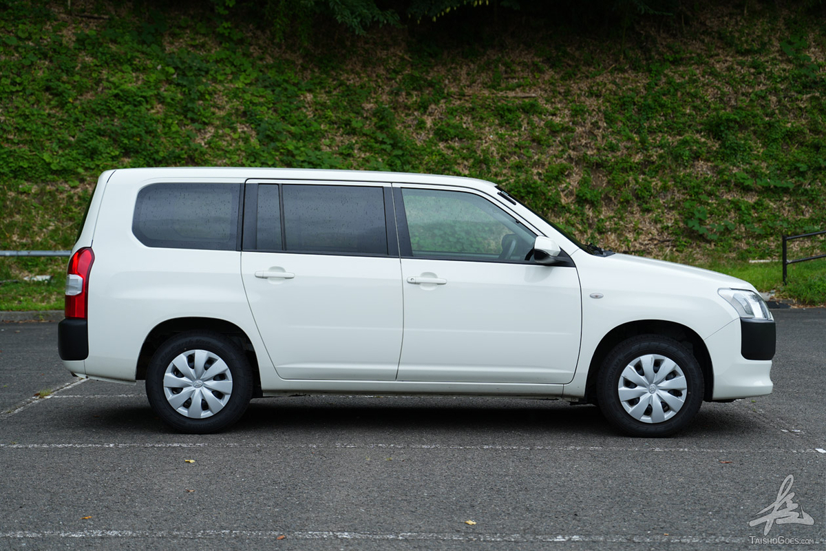 トミカ トヨタ プロボックスサック箱097