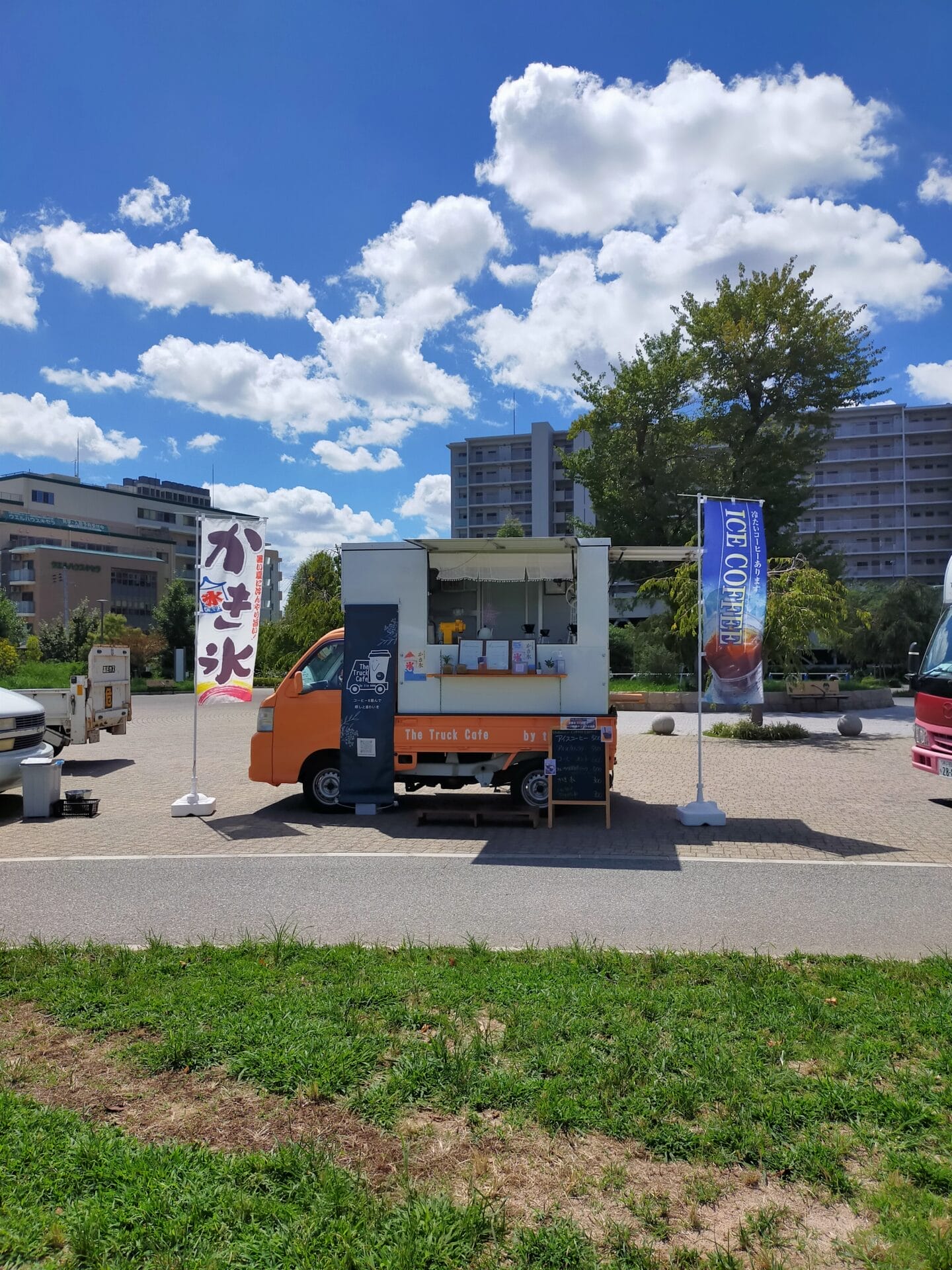 コーヒー車両 - キッチンカー 製作 リニューアル 買取 レンタル専門店