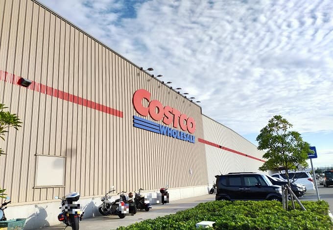 コストコ倉庫 バイクガレージ