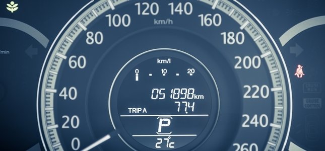 タコメーターの見方を知っていますか？実は色々なことが分かるタコメーター！ - DriverAgentドライバーエージェント