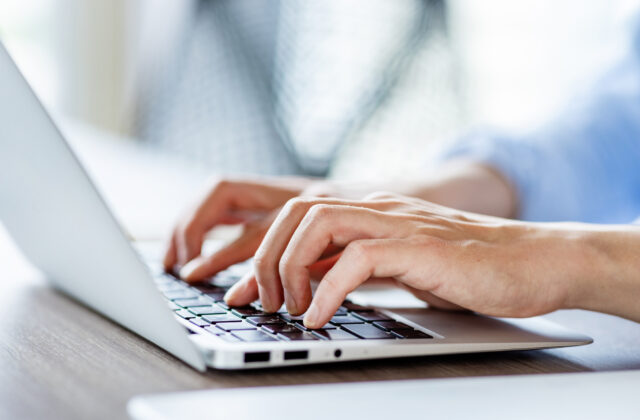 パソコンに警告音を出したりサポートを促す詐欺サイトの対処法合同会社micata ミカタ宮崎県延岡市