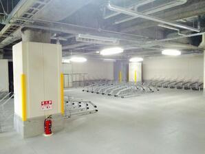 河津桜がキレイなあの駐輪場が！立川北口交差点の駐輪場『立川北駅西臨時有料駐輪駐車場』が12月9日で廃止されるみたいいいね！立川