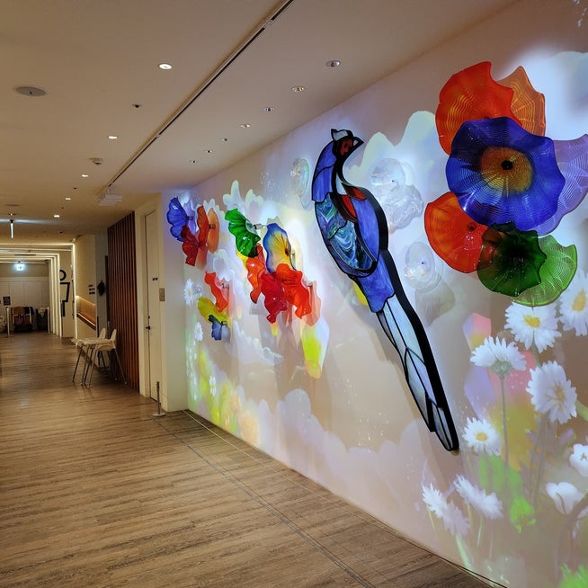 バリ島旅行者必見！デンパサール空港国際線のハイブリッドラウンジレストラン体験記！プライオリティ・パスで入れるFlight Club DPSインドネシア大好き