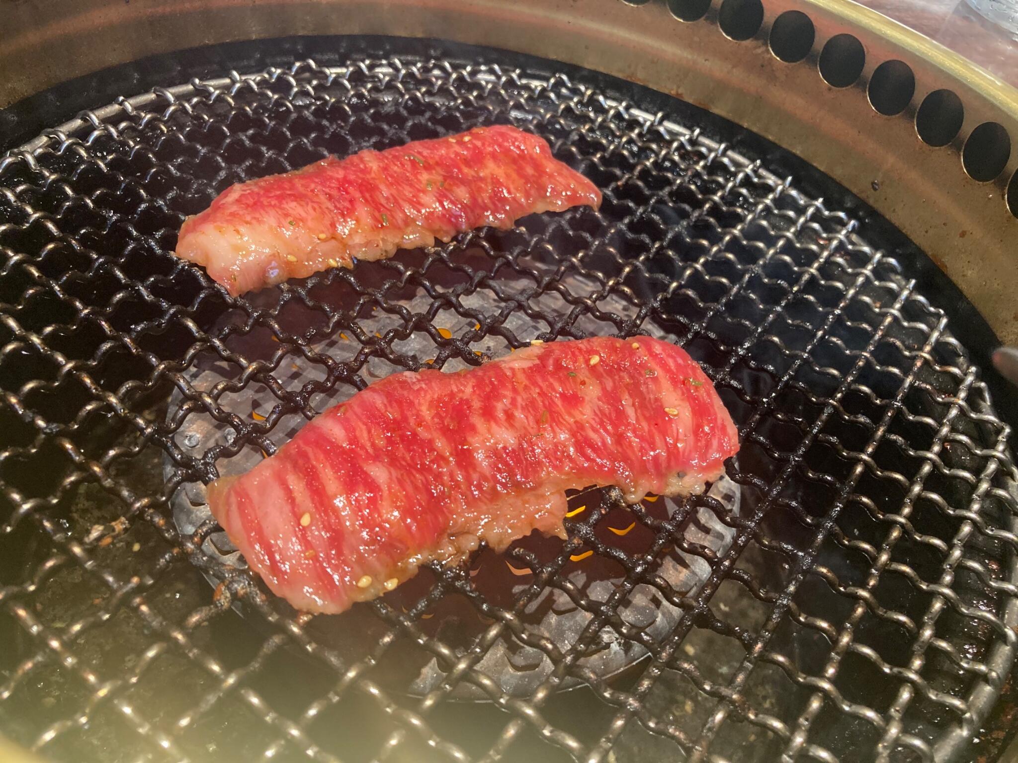 肉のとみい 綱島店（横浜市港北区綱島西） | エキテン