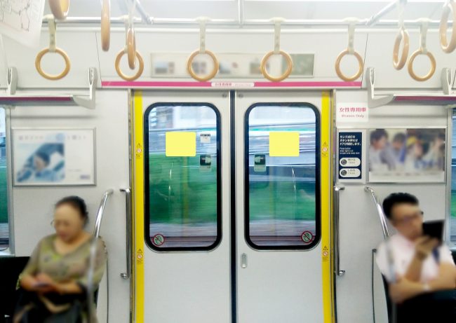 西武 女性専用車両専用車体広告車 第２弾運用開始: ＴＯＭＯの鉄日誌