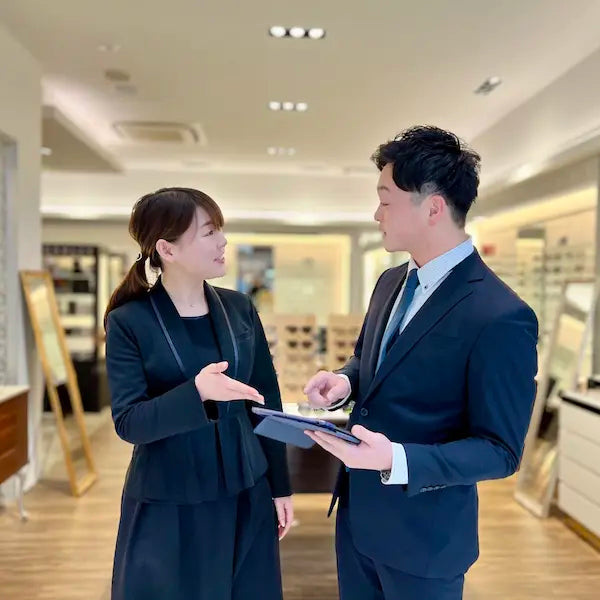 アパレルセレクトショップ店頭販売スタッフ