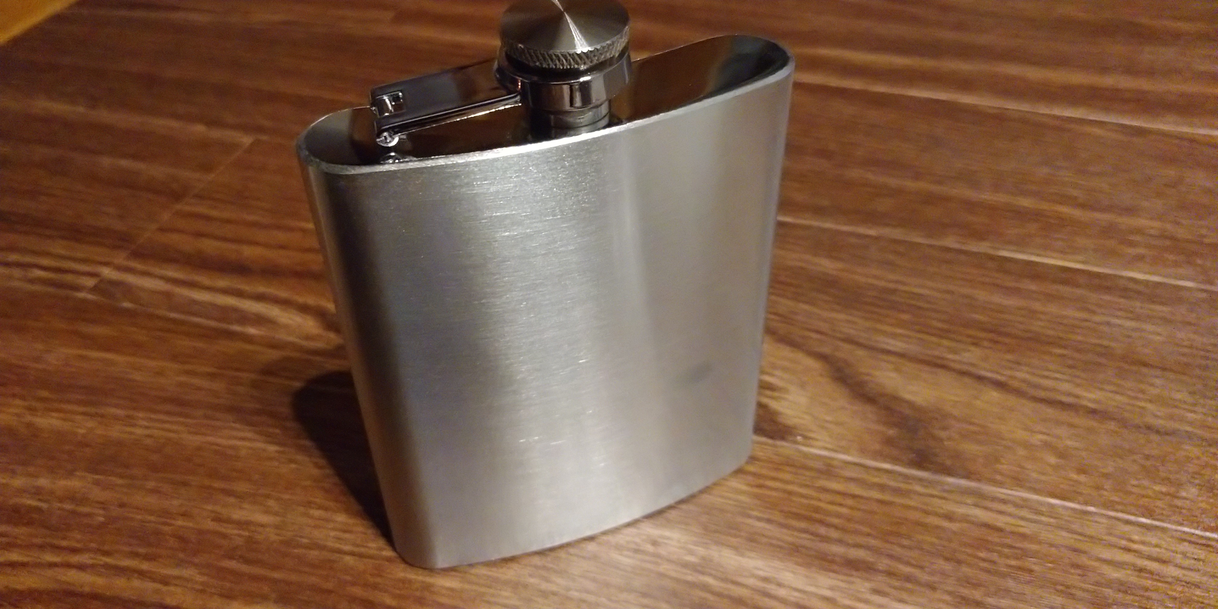 ダイソー新製品 シンプルでカッコいい！コスパ最強の『スキットル』が登場！あきとぶ