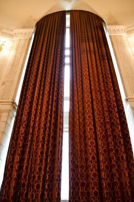 国民の館・独裁者の夢の跡たびそら 写真家・三井昌志