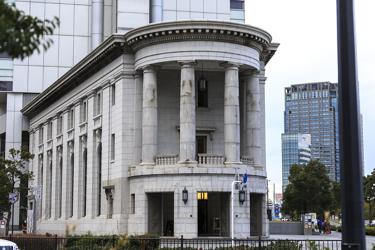 旧横浜銀行本店別館 旧第一銀行横浜支店 建物 カフェの写真素材 - PIXTA