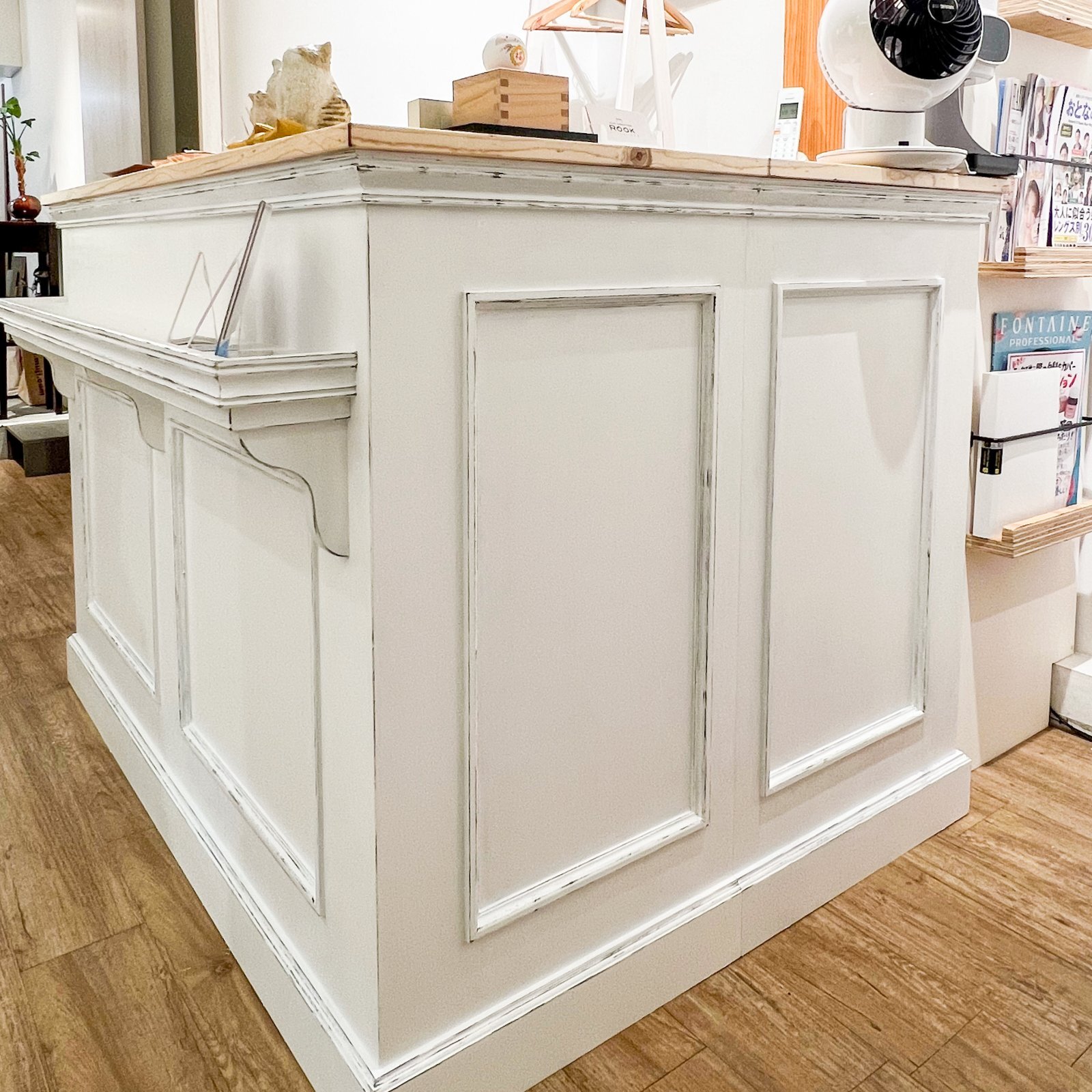 レジカウンター 受付 バー ファッション フロント 小規模店舗 婦人服店 衣料品店 カウンター 美容室マッサージ店 150*50*100cm 左の角Amazon.co.jp: レジカウンター カウンターテーブル 木製 サロン 受付カウンター レジカウンター おしゃれ サロン 受付カウンターサロン