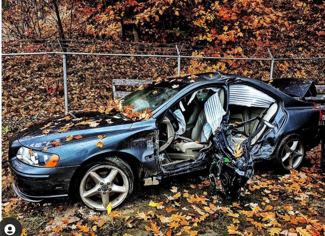 衝撃ニュース！！！ボルボ・カー 長野