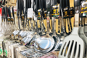 ストックバスターズ 燕三条・上越アウトレットショップ