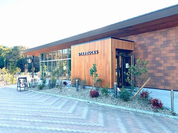 川西能勢口に待望のスタバ誕生』by Ma Wa : スターバックスコーヒー 川西阪急スクエア店Starbucks Coffee - 川西能勢口 カフェ食べログ