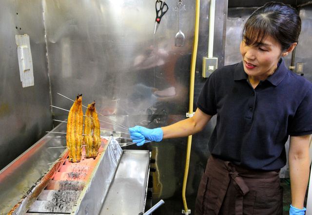 鰻割烹店での鰻職人株式会社神田川東京都中央区の求人情報 - エンゲージ