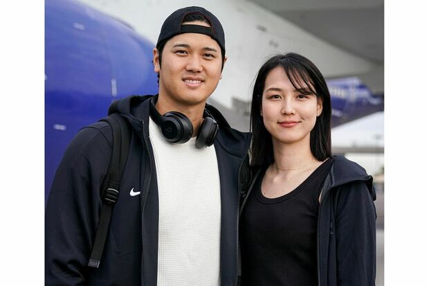 真美子さん見つけた〜」大谷翔平の真美子夫人は後列右側 ドジャース夫人会の投稿にファン反応「みんなかわいい」 THEDIGEST ｄメニューニュース NTTドコモ