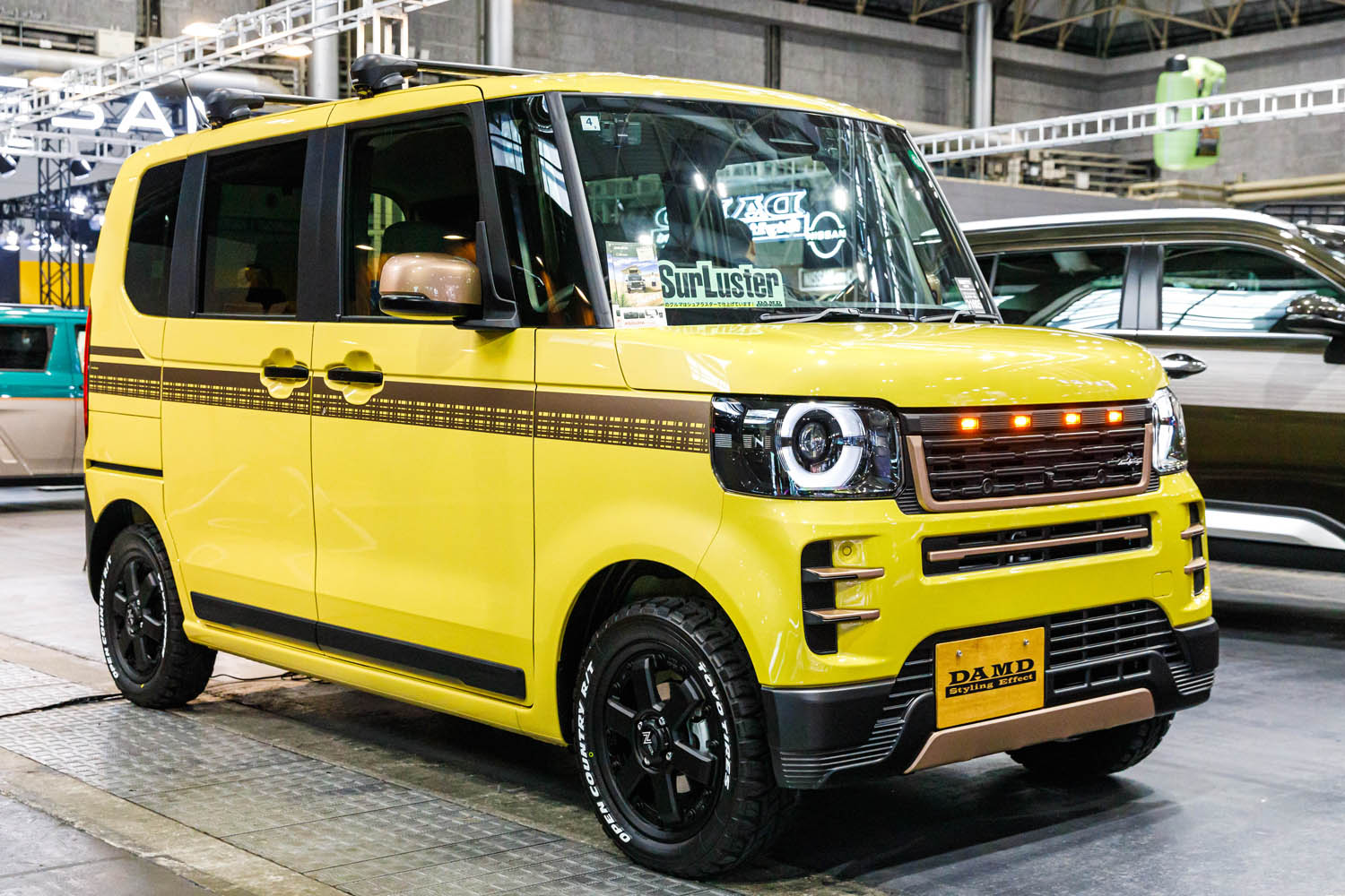 TOYOTA「シエンタ」をベースに、 DAMDが制作したカスタムカー 「SIENTA-STUART シエンタスチュアート 」 すごい発想だよなぁ🤤