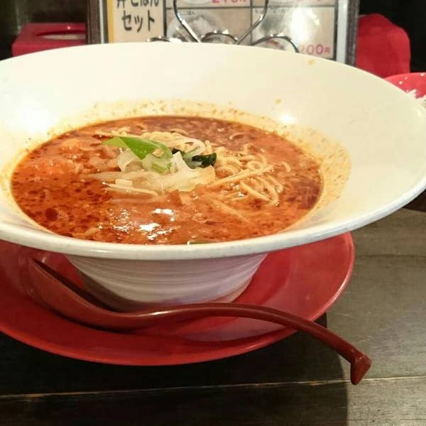 真っ赤なラーメンとまこ」のテイクアウト『とうがらしラーメン』（枚方市川原町）【ひらつーグルメ】 - 枚方つーしん