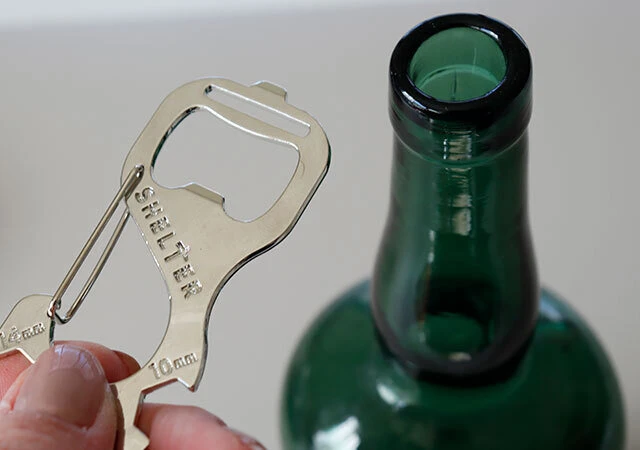 セリアのコレな～んだ？！必要な時に限って忘れがち うれしい機能付きのカラビナフックmichill byGMO ミチル