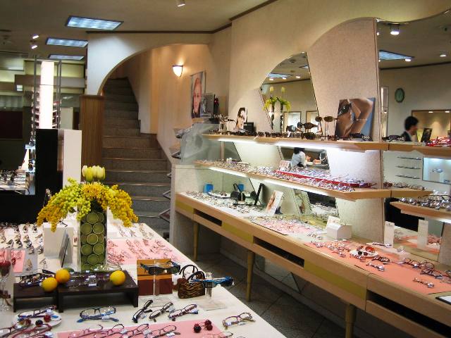 西友浦安店メガネ専門店 - 和真 ワシン