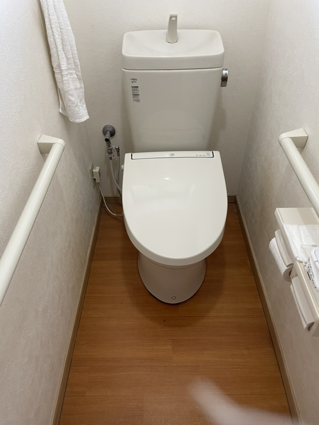 練馬区・西武新宿線 武蔵関駅北口路地夜景 – 東京路上寸景