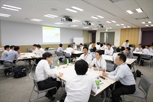 社内研修はなぜ、なにをする？効果的なコンテンツを設計するには？法務・労務の企業研修・eラーニング - 講師派遣・オンライン研修 LEC東京リーガルマインド